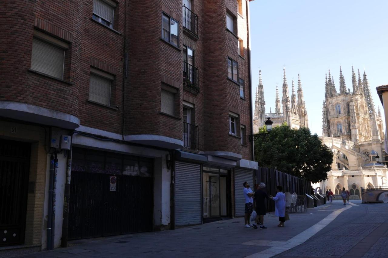 Atuaire Home Vivienda En Perfecta Ubicacion Al Lado De La Catedral De Burgo Exterior foto